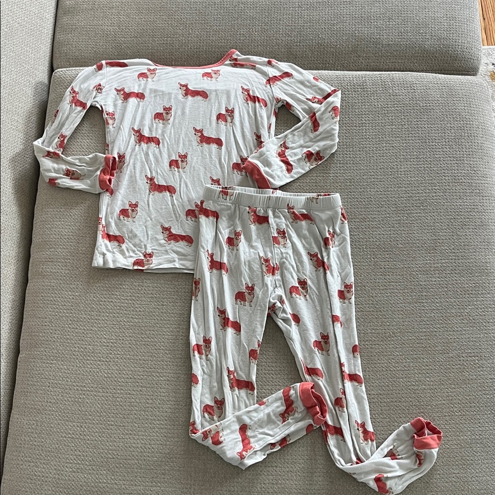 Kyte Baby Corgi Print 2 piece pajama set 4t